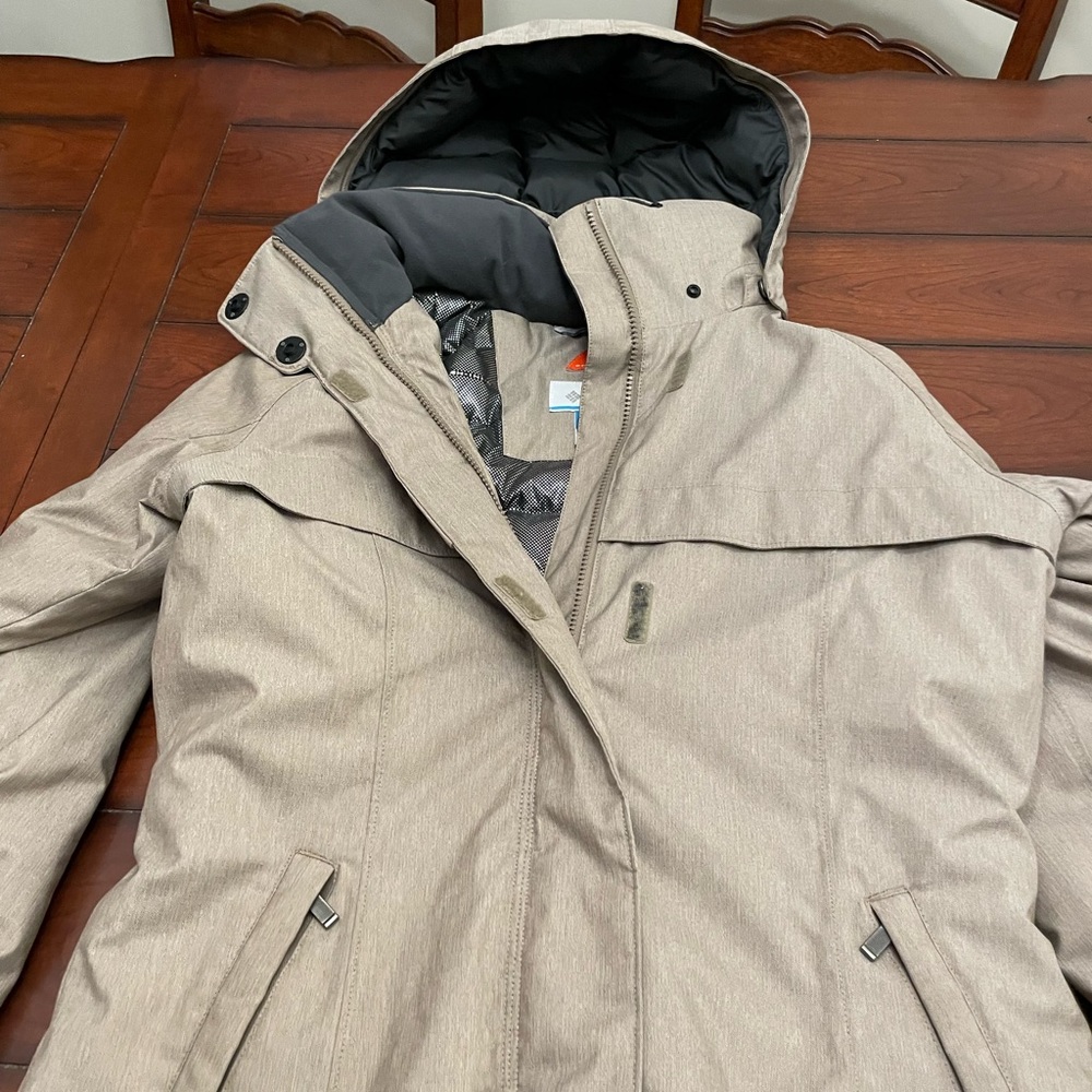 Columbia Flurry‎ Down Coat - Picture 2 of 12